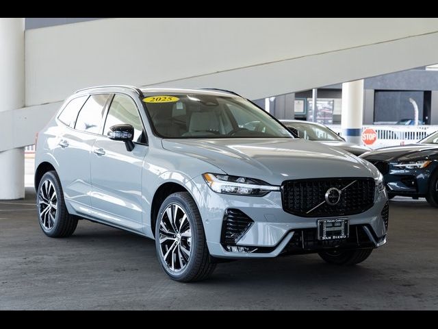 2025 Volvo XC60 Plus