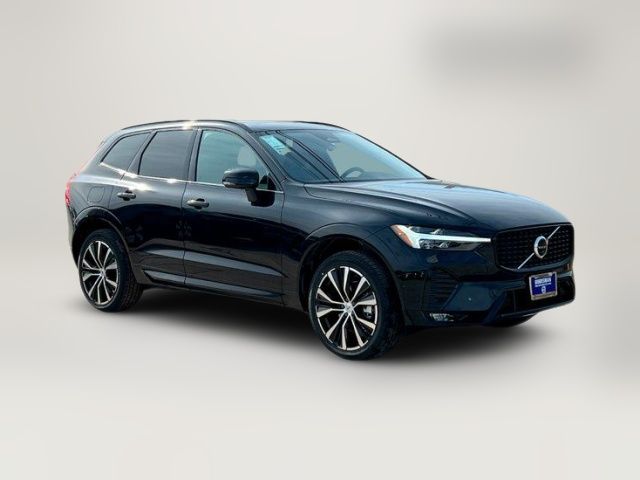 2025 Volvo XC60 Plus