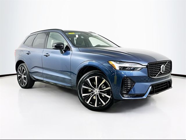 2025 Volvo XC60 Plus