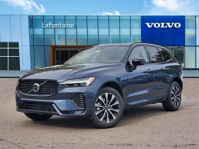 2025 Volvo XC60 Plus