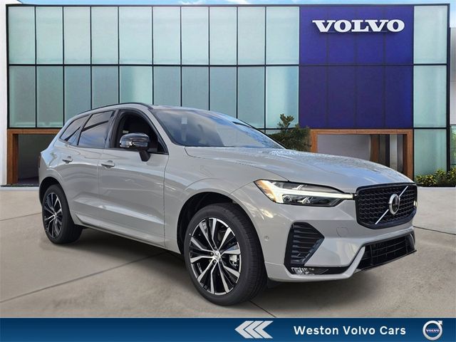 2025 Volvo XC60 Plus