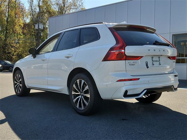 2025 Volvo XC60 Plus