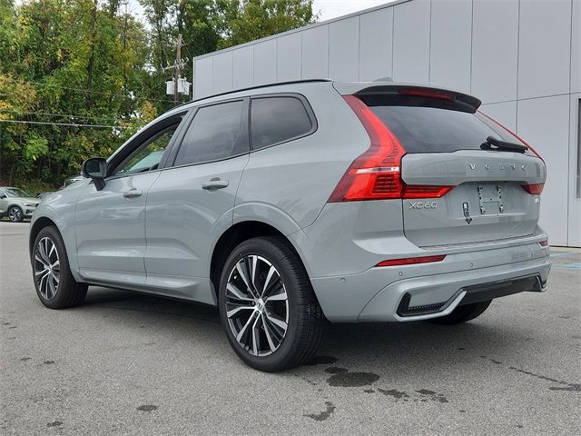 2025 Volvo XC60 Plus