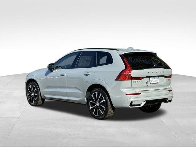 2025 Volvo XC60 Plus