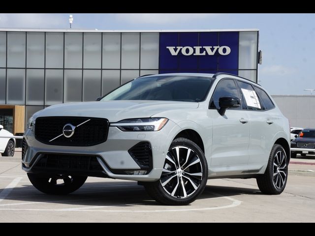 2025 Volvo XC60 Plus