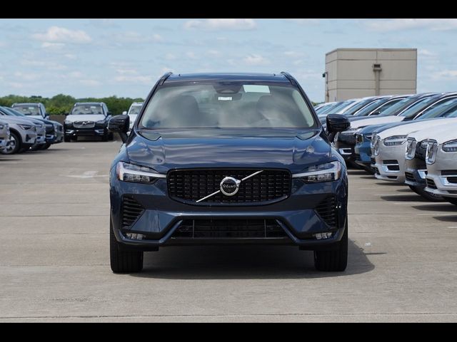 2025 Volvo XC60 Plus