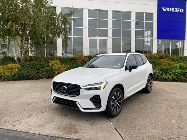 2025 Volvo XC60 Plus