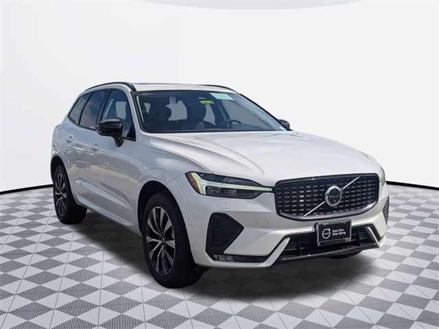 2025 Volvo XC60 Plus