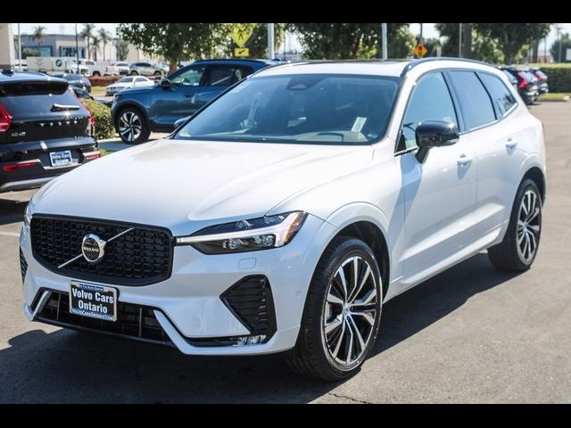 2025 Volvo XC60 Plus