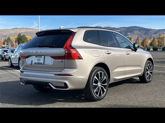 2025 Volvo XC60 Plus