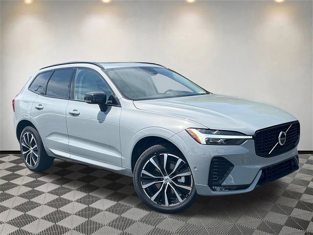 2025 Volvo XC60 Plus