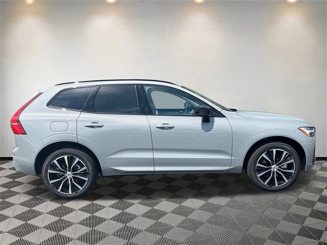 2025 Volvo XC60 Plus