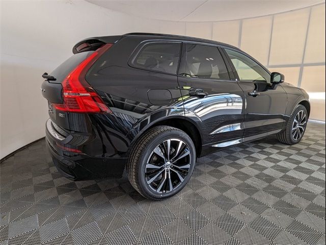 2025 Volvo XC60 Plus