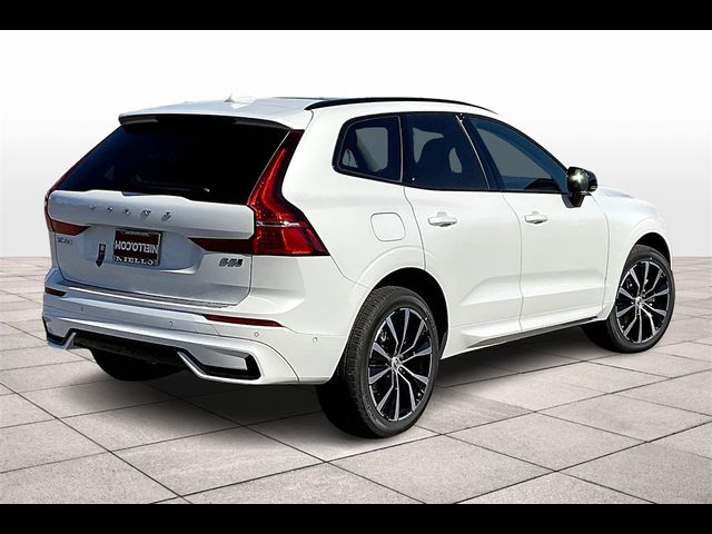 2025 Volvo XC60 Plus