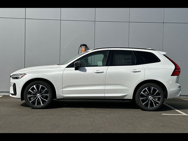 2025 Volvo XC60 Plus