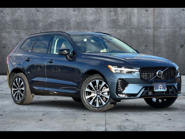 2025 Volvo XC60 Plus