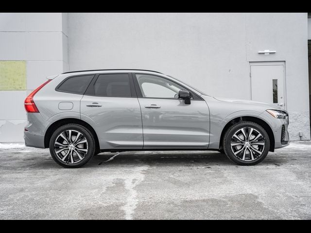 2025 Volvo XC60 Plus