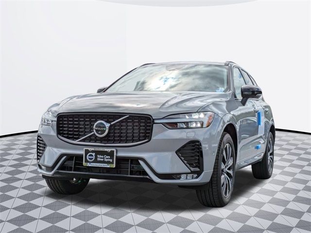 2025 Volvo XC60 Plus