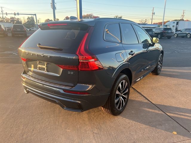 2025 Volvo XC60 Plus