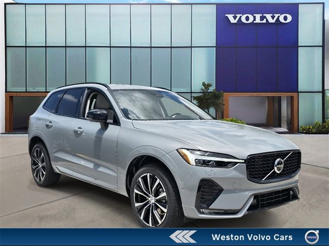 2025 Volvo XC60 Plus