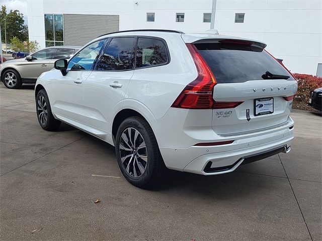 2025 Volvo XC60 Plus