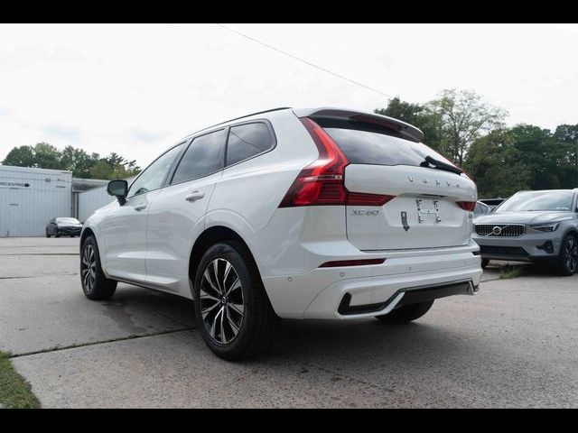 2025 Volvo XC60 Plus