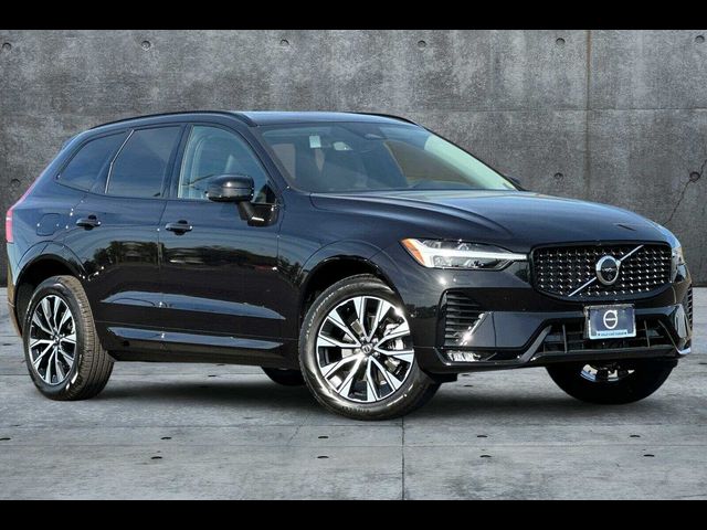 2025 Volvo XC60 Plus