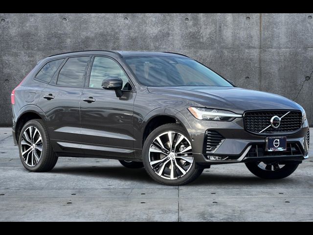 2025 Volvo XC60 Plus