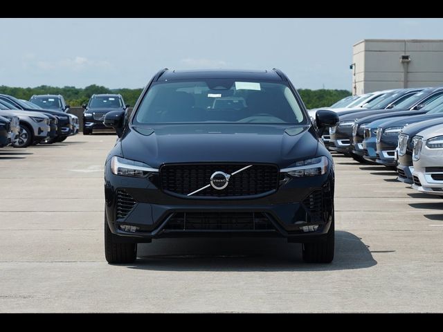 2025 Volvo XC60 Plus