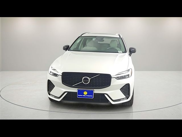 2025 Volvo XC60 Plus