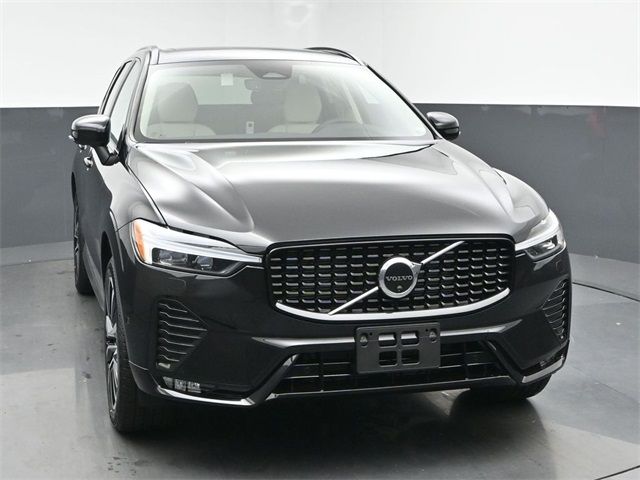 2025 Volvo XC60 Plus