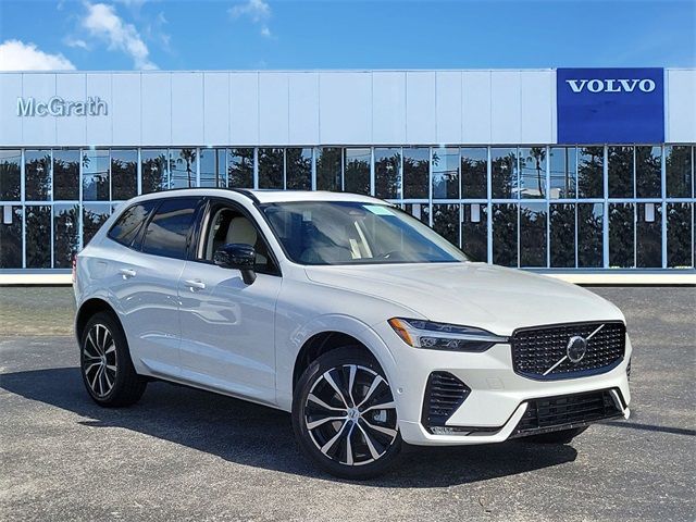 2025 Volvo XC60 Plus