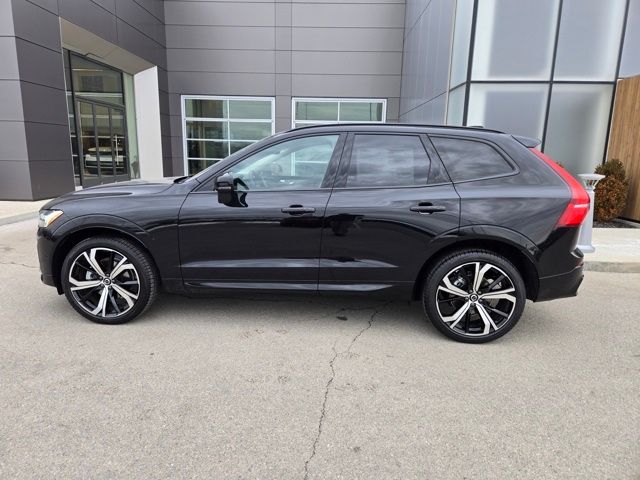 2025 Volvo XC60 Plus