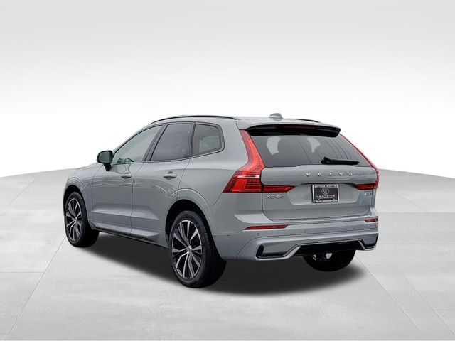 2025 Volvo XC60 Plus