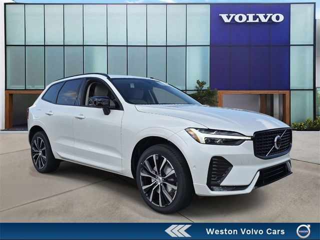 2025 Volvo XC60 Plus