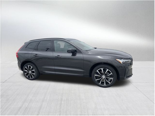 2025 Volvo XC60 Plus