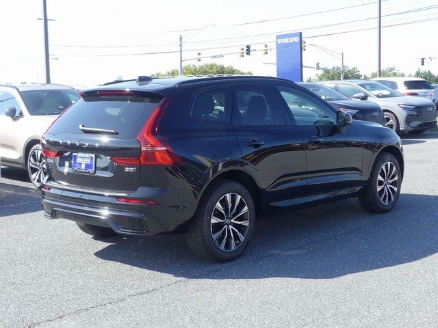 2025 Volvo XC60 Plus