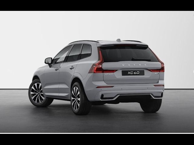 2025 Volvo XC60 Plus