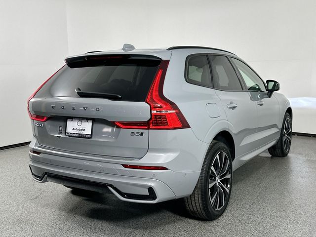 2025 Volvo XC60 Plus