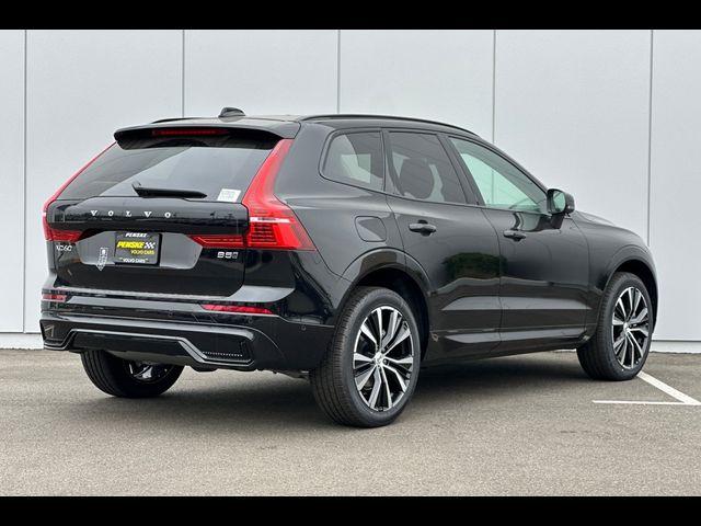 2025 Volvo XC60 Plus