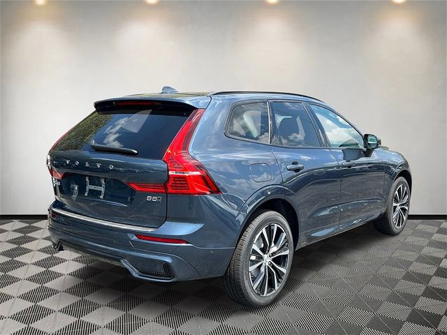 2025 Volvo XC60 Plus