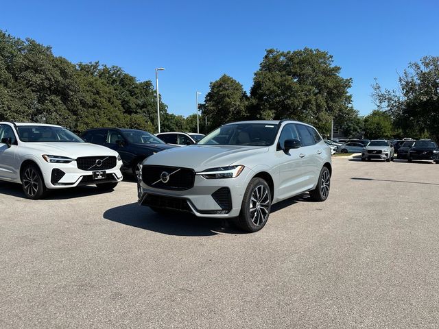 2025 Volvo XC60 Plus