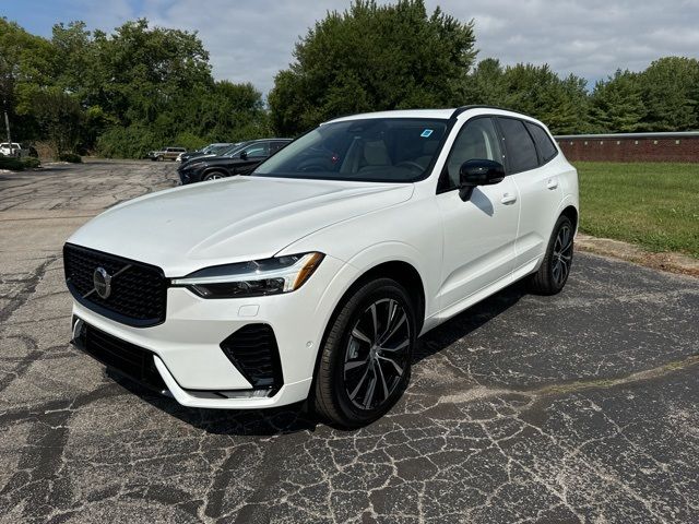 2025 Volvo XC60 Plus