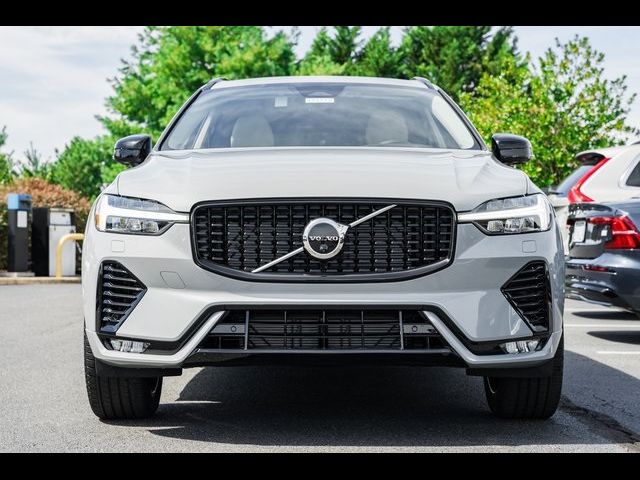 2025 Volvo XC60 Plus