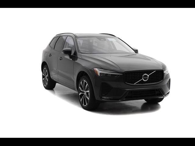 2025 Volvo XC60 Plus