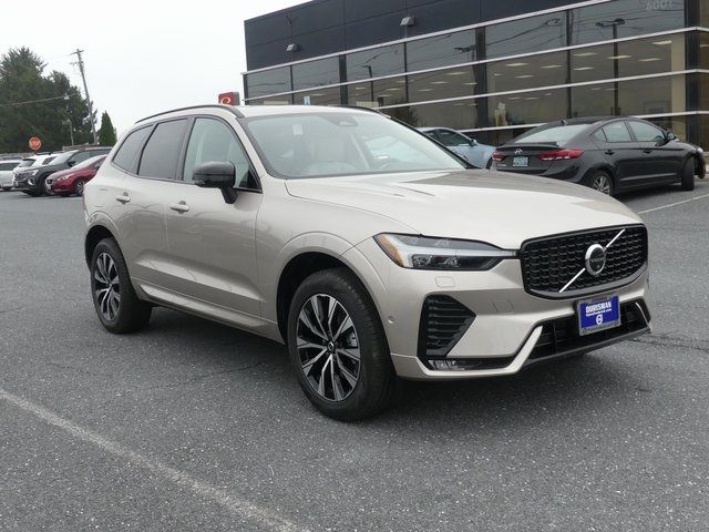 2025 Volvo XC60 Plus