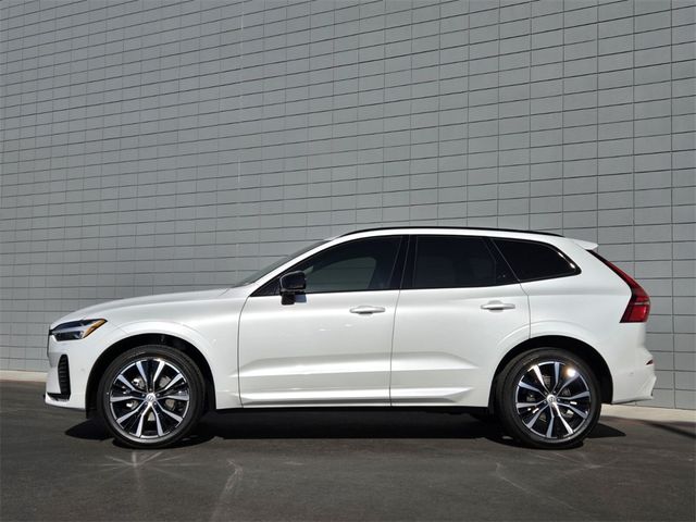 2025 Volvo XC60 Plus