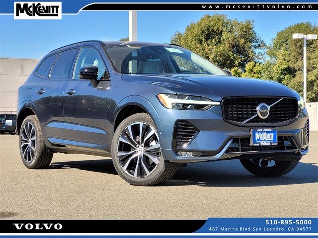 2025 Volvo XC60 Plus