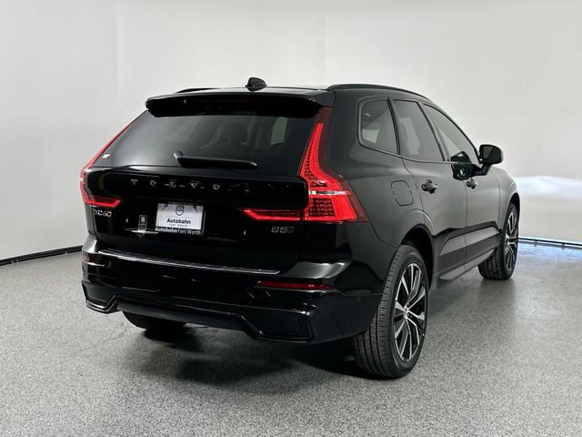 2025 Volvo XC60 Plus