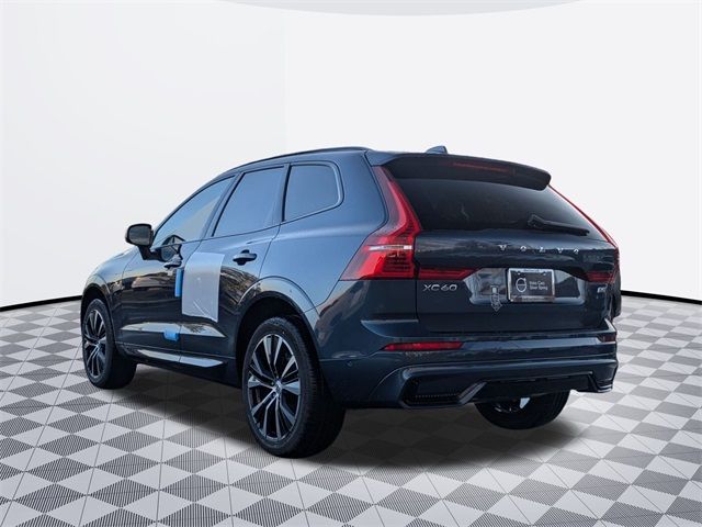 2025 Volvo XC60 Plus